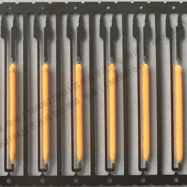 LED脈沖點(diǎn)焊機(jī) LED脈沖點(diǎn)焊機(jī)